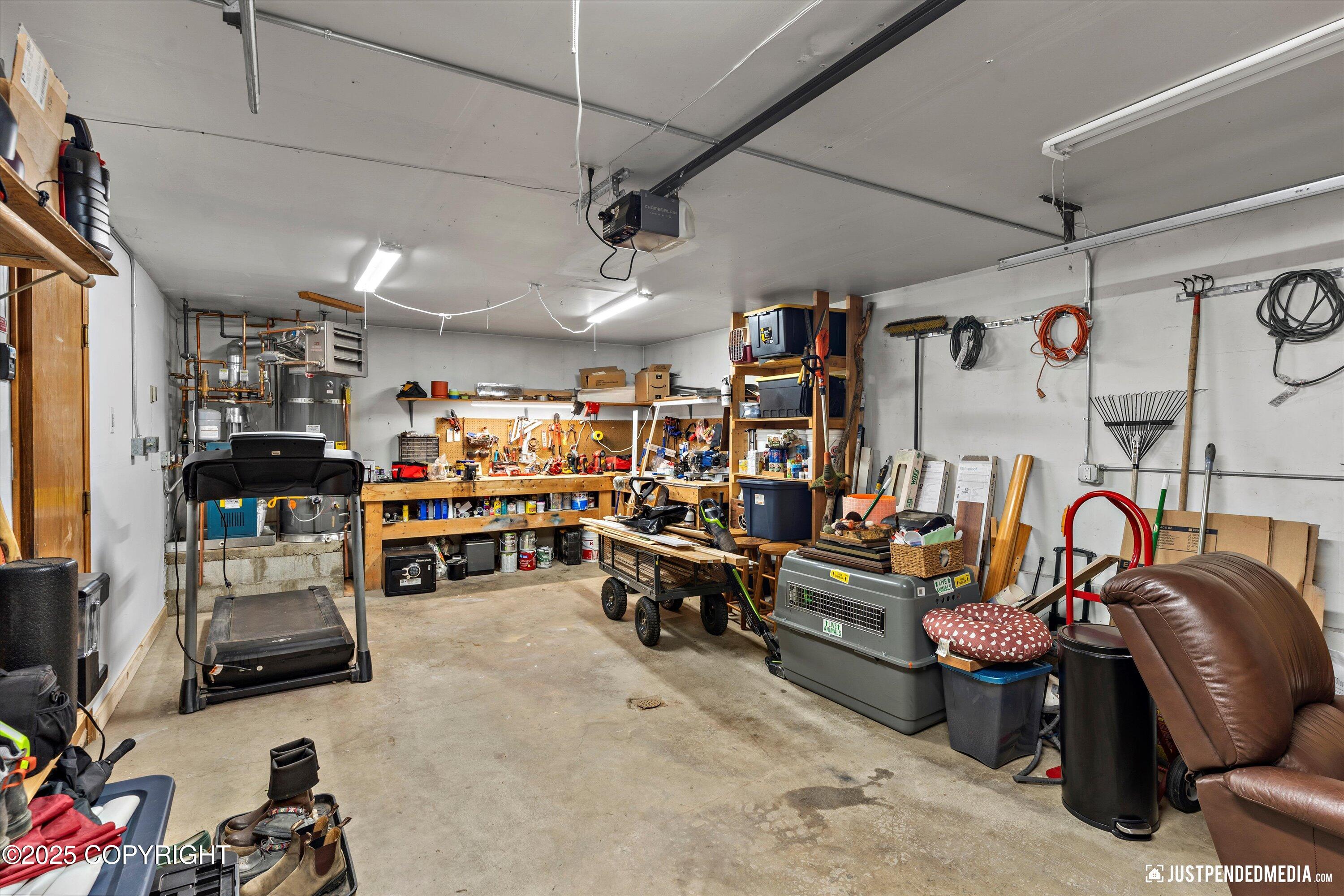 5090 W Clarion Avenue