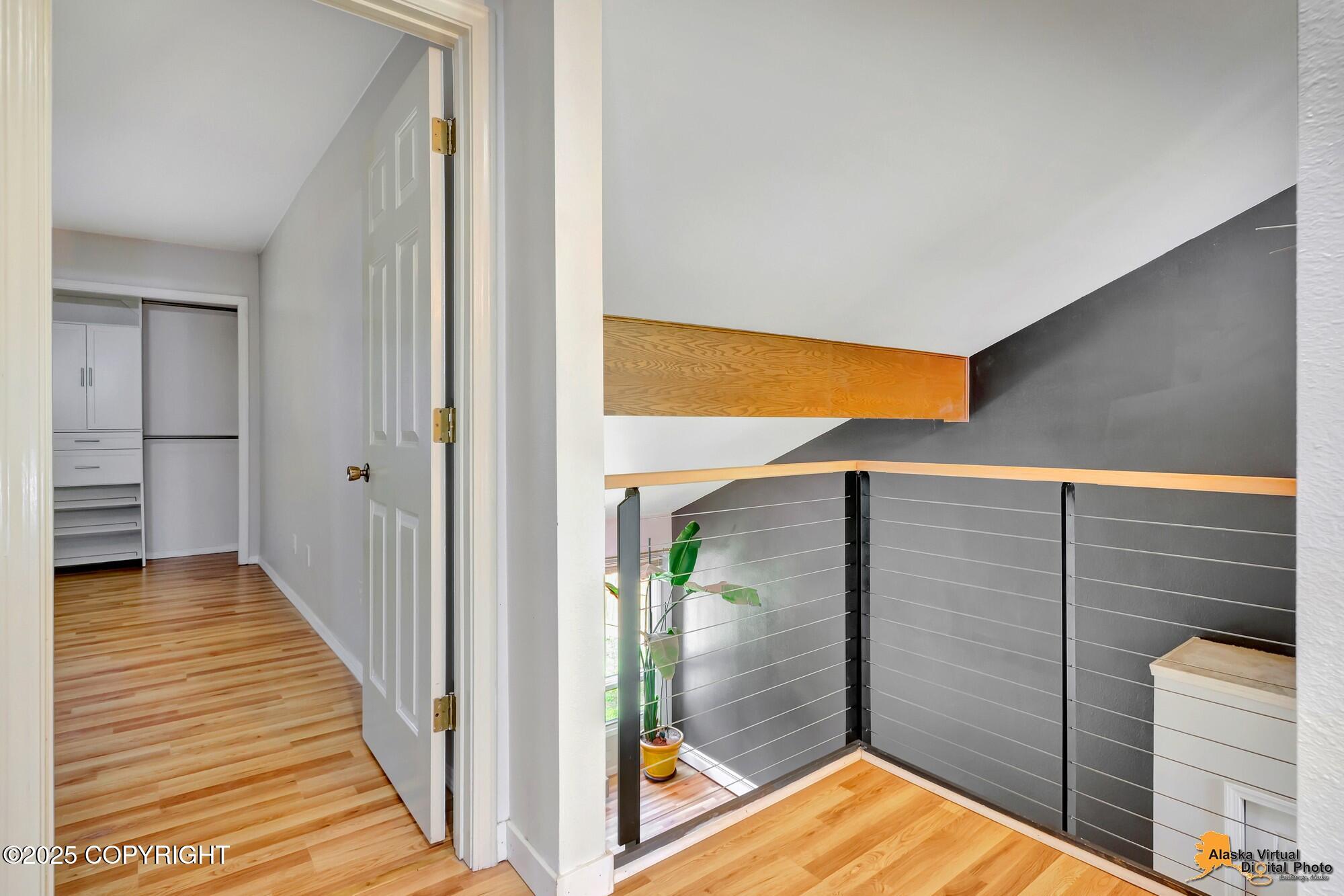 10620 Commodore Drive