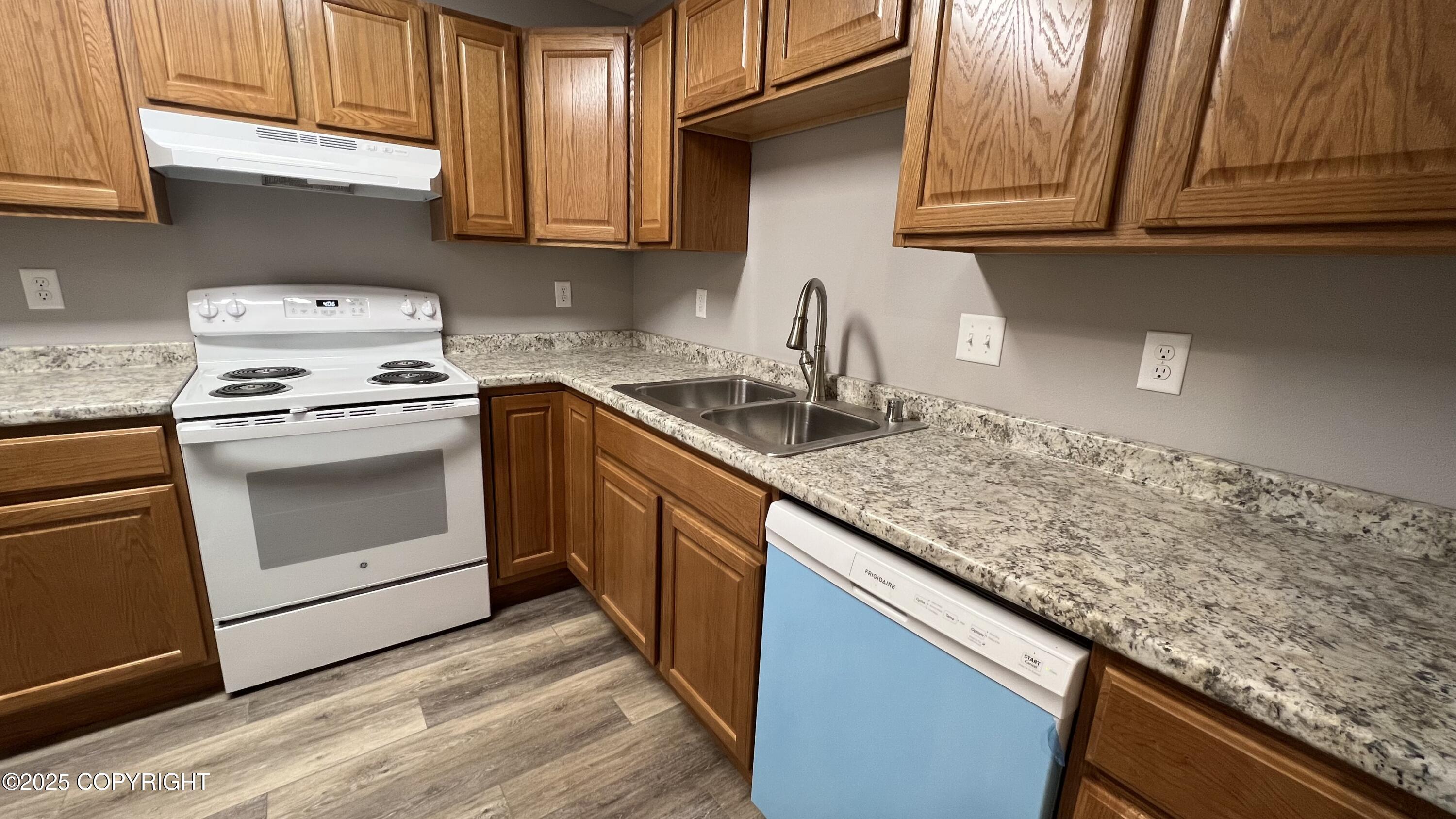 4530 Wright Street # 2 Unit: #2