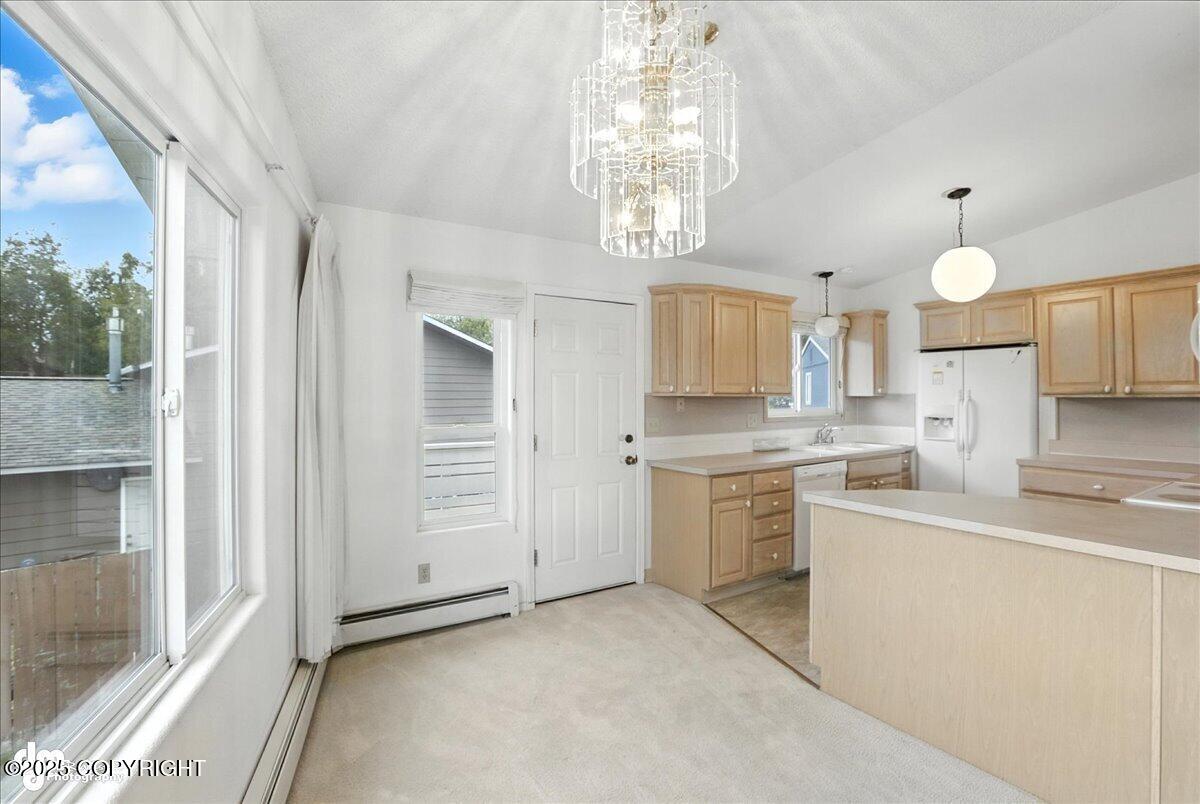 4571 Montrose Circle