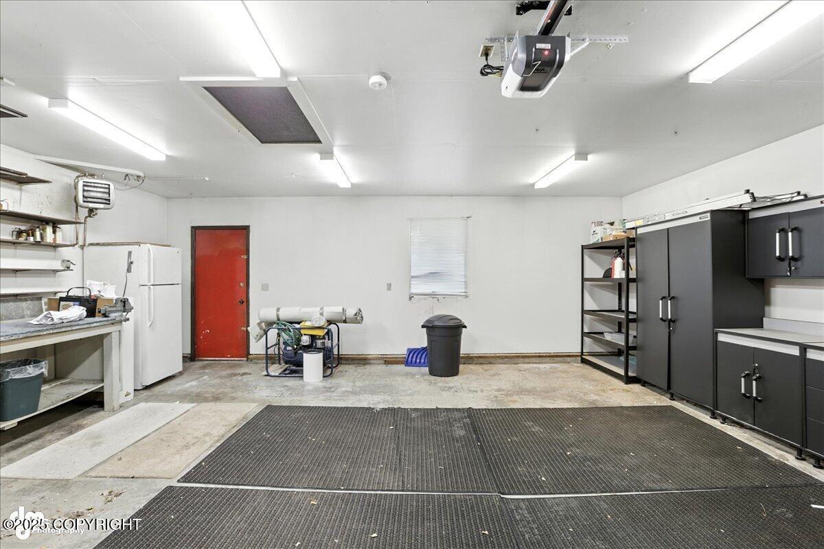 4571 Montrose Circle