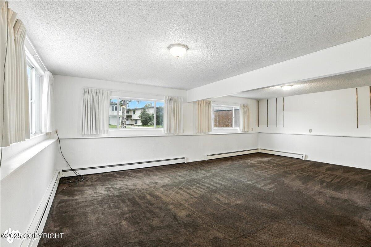 4571 Montrose Circle