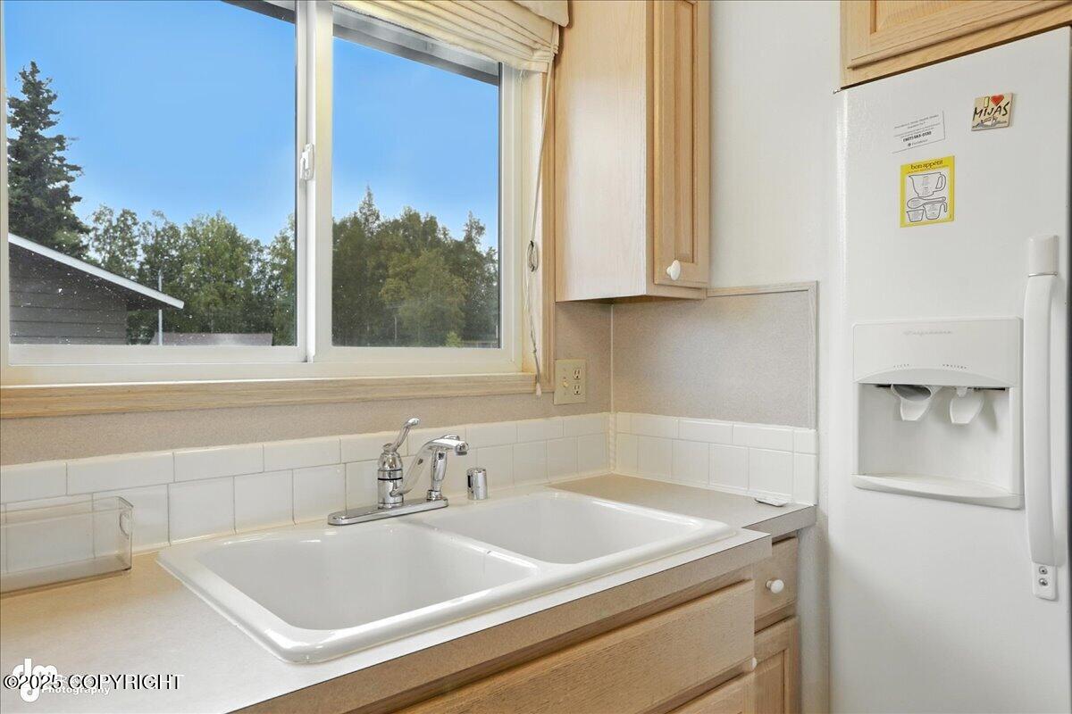 4571 Montrose Circle