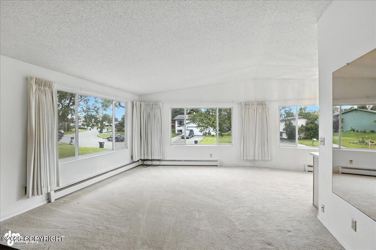 4571 Montrose Circle