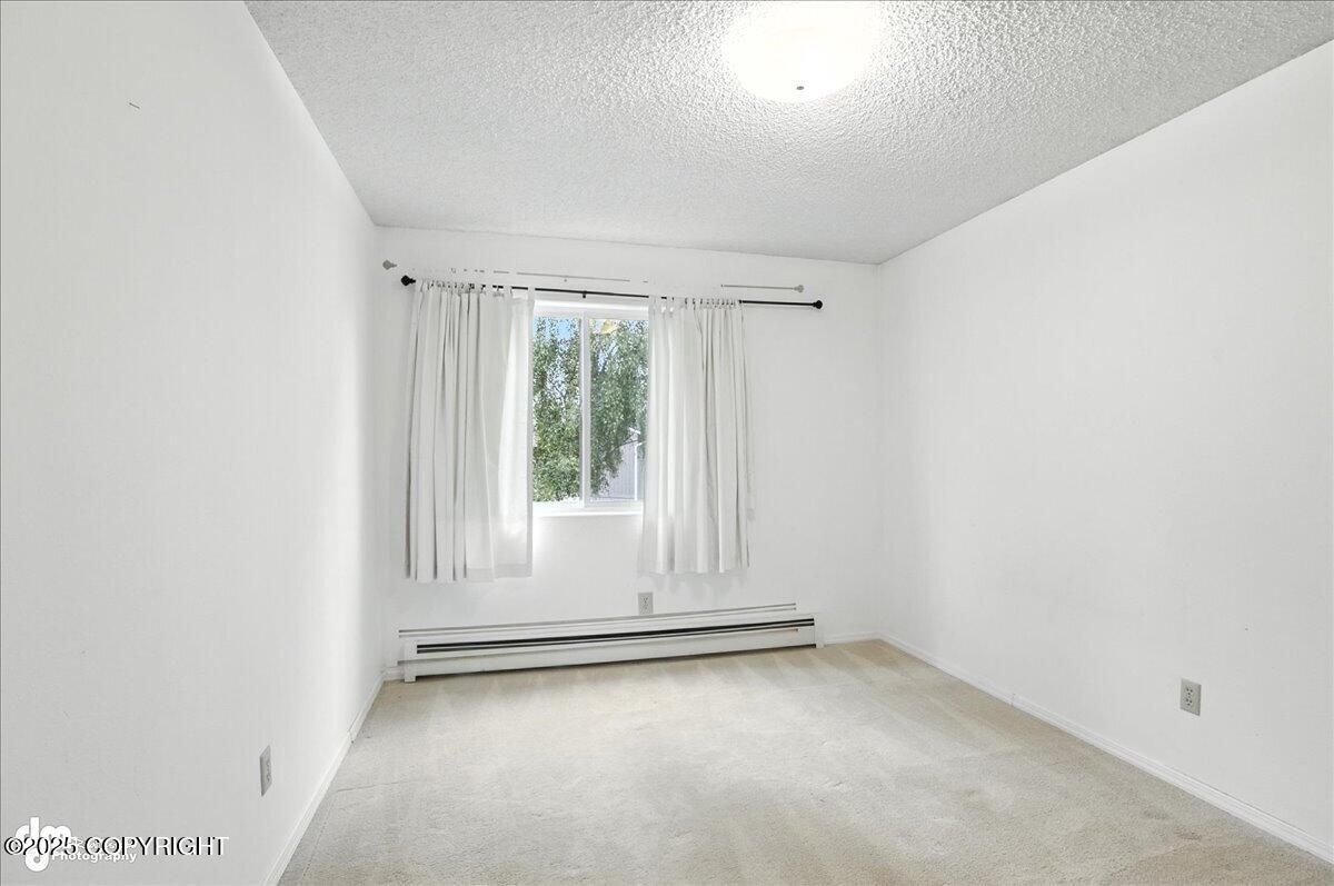 4571 Montrose Circle