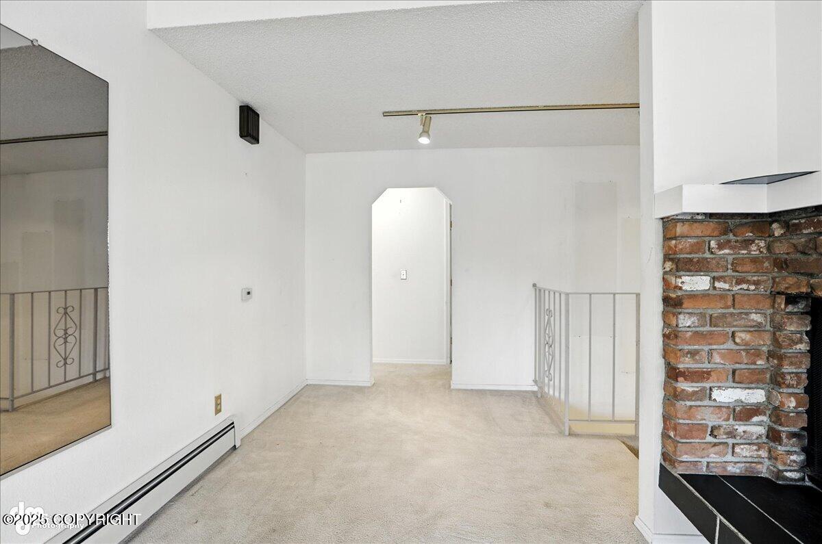 4571 Montrose Circle