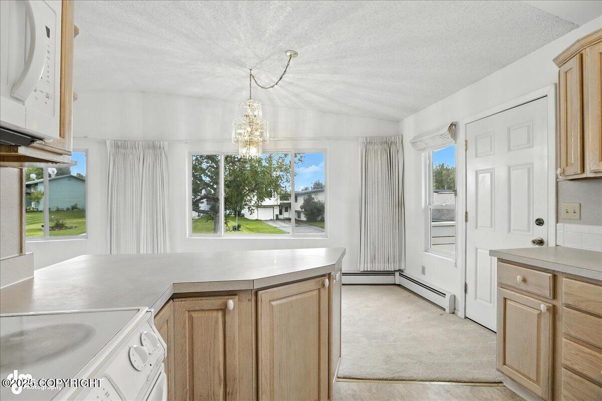 4571 Montrose Circle