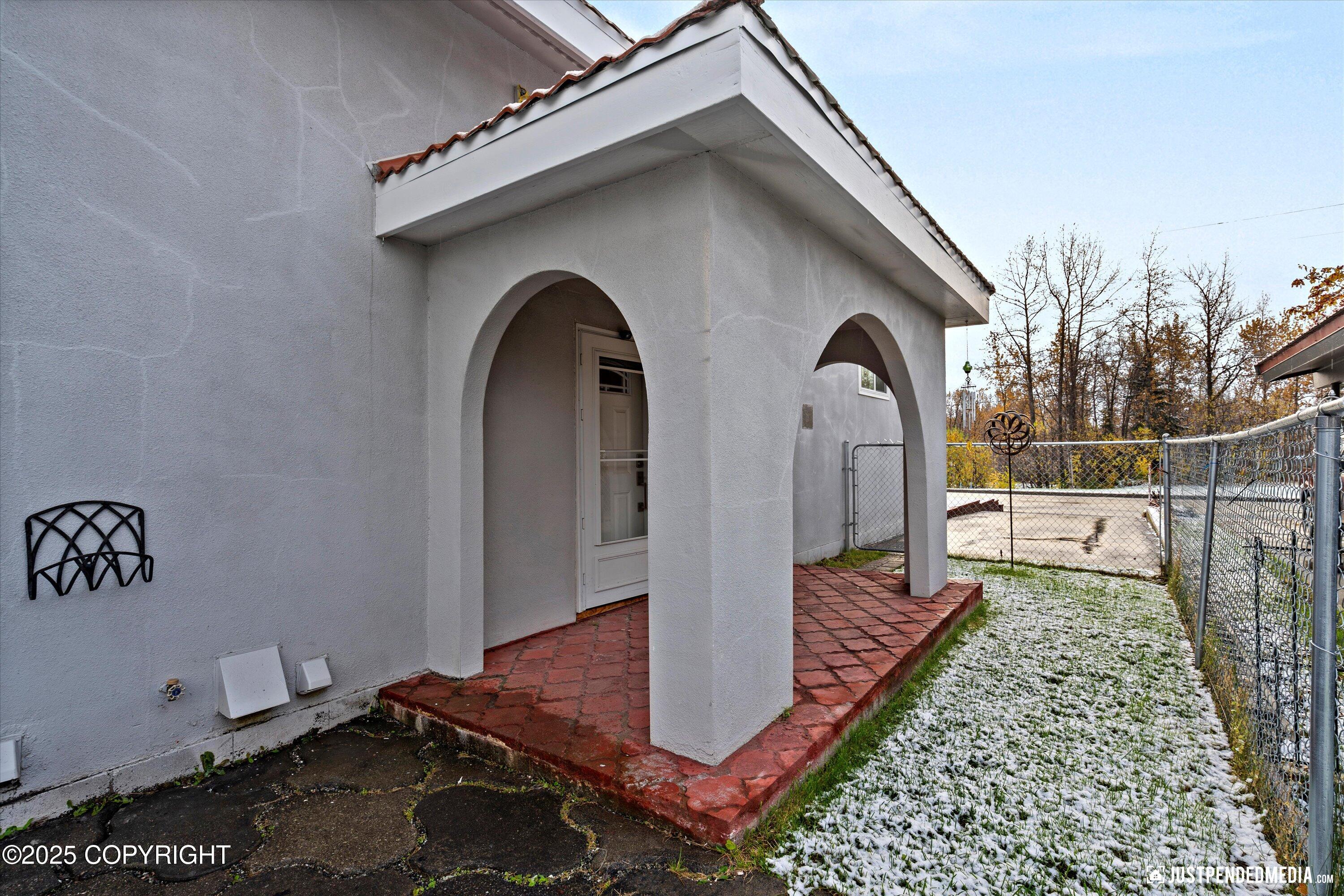 309 E Harvard Avenue