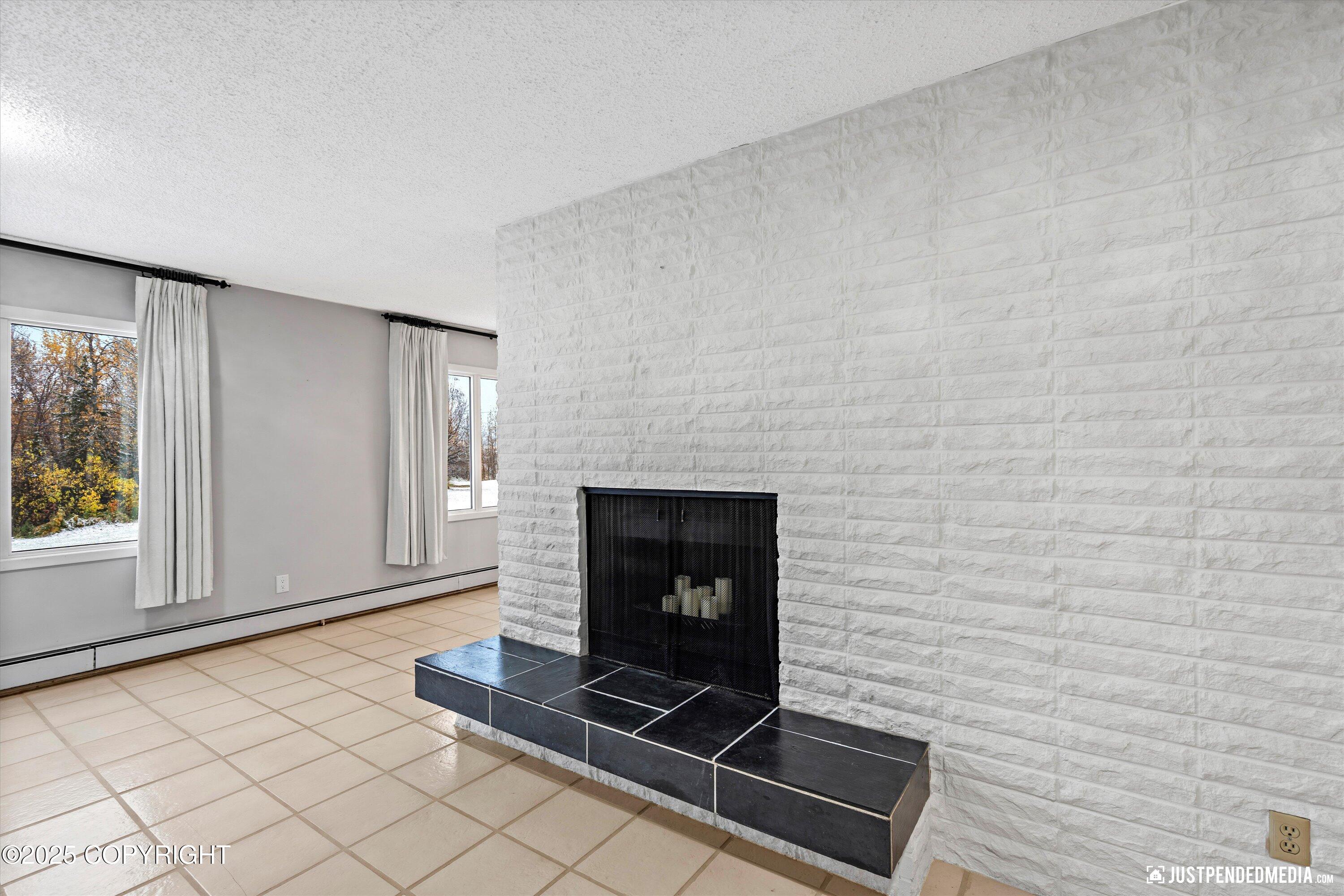 309 E Harvard Avenue