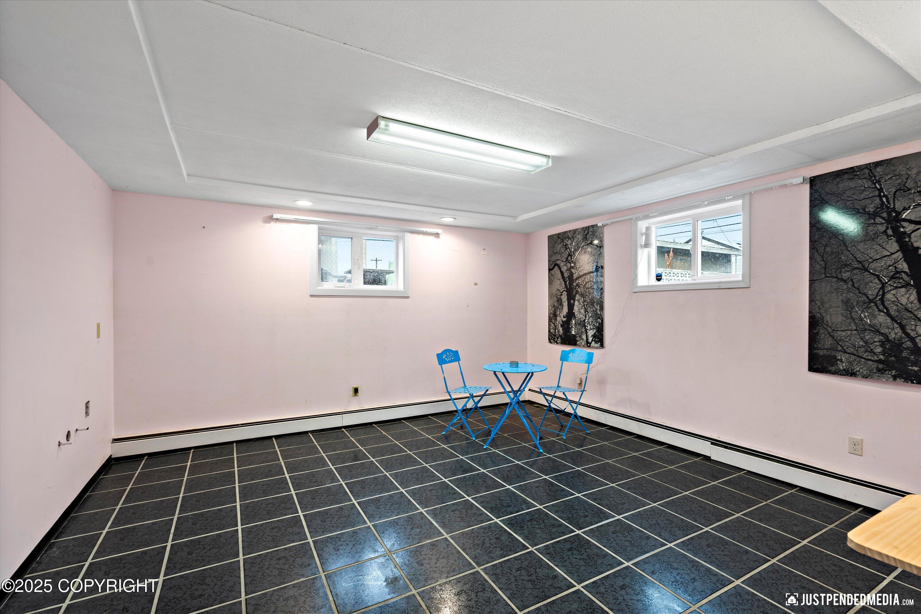 309 E Harvard Avenue