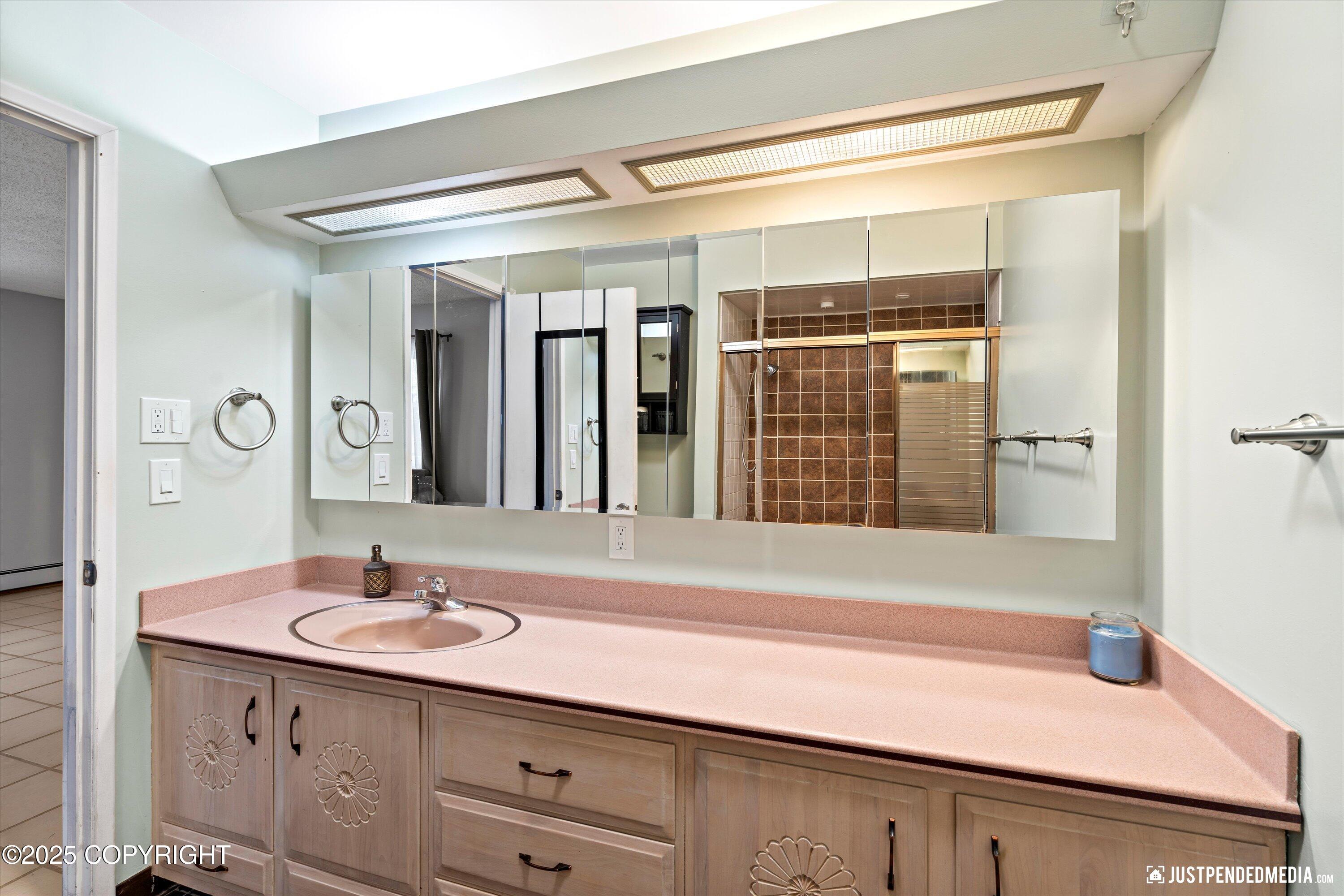 309 E Harvard Avenue