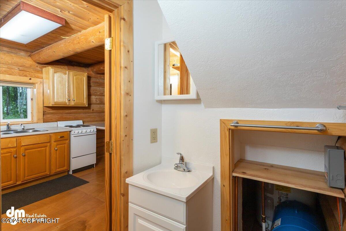 11707 Remote Lane