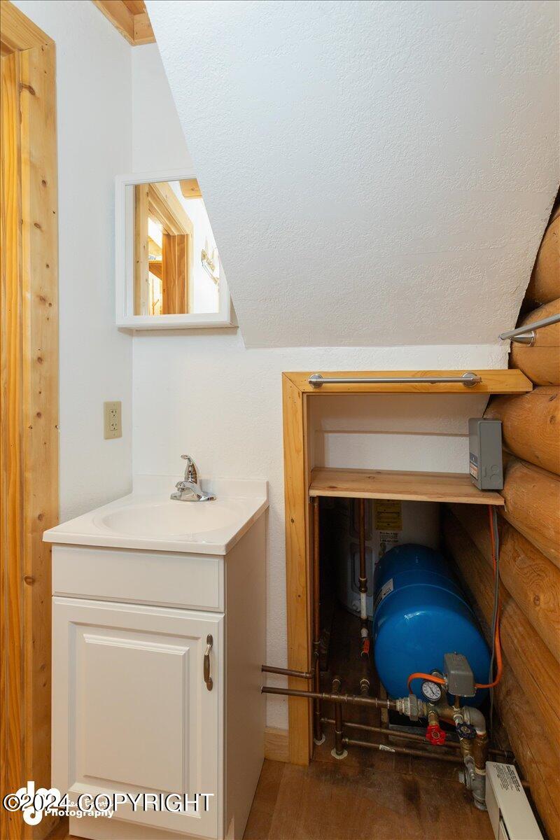 11707 Remote Lane
