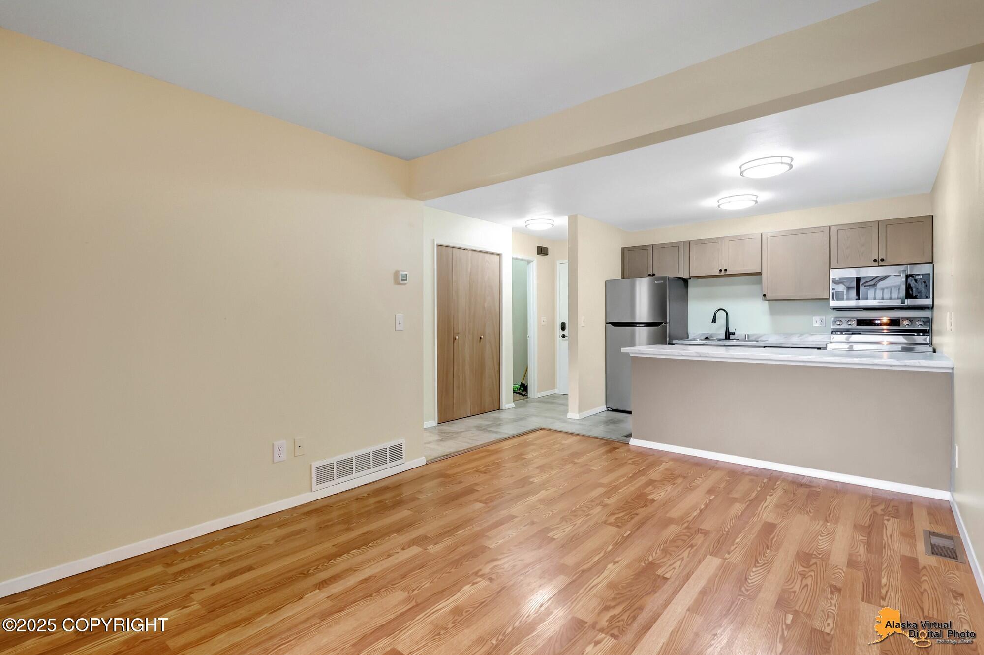 10260 Jamestown Drive # A8 Unit: #A8