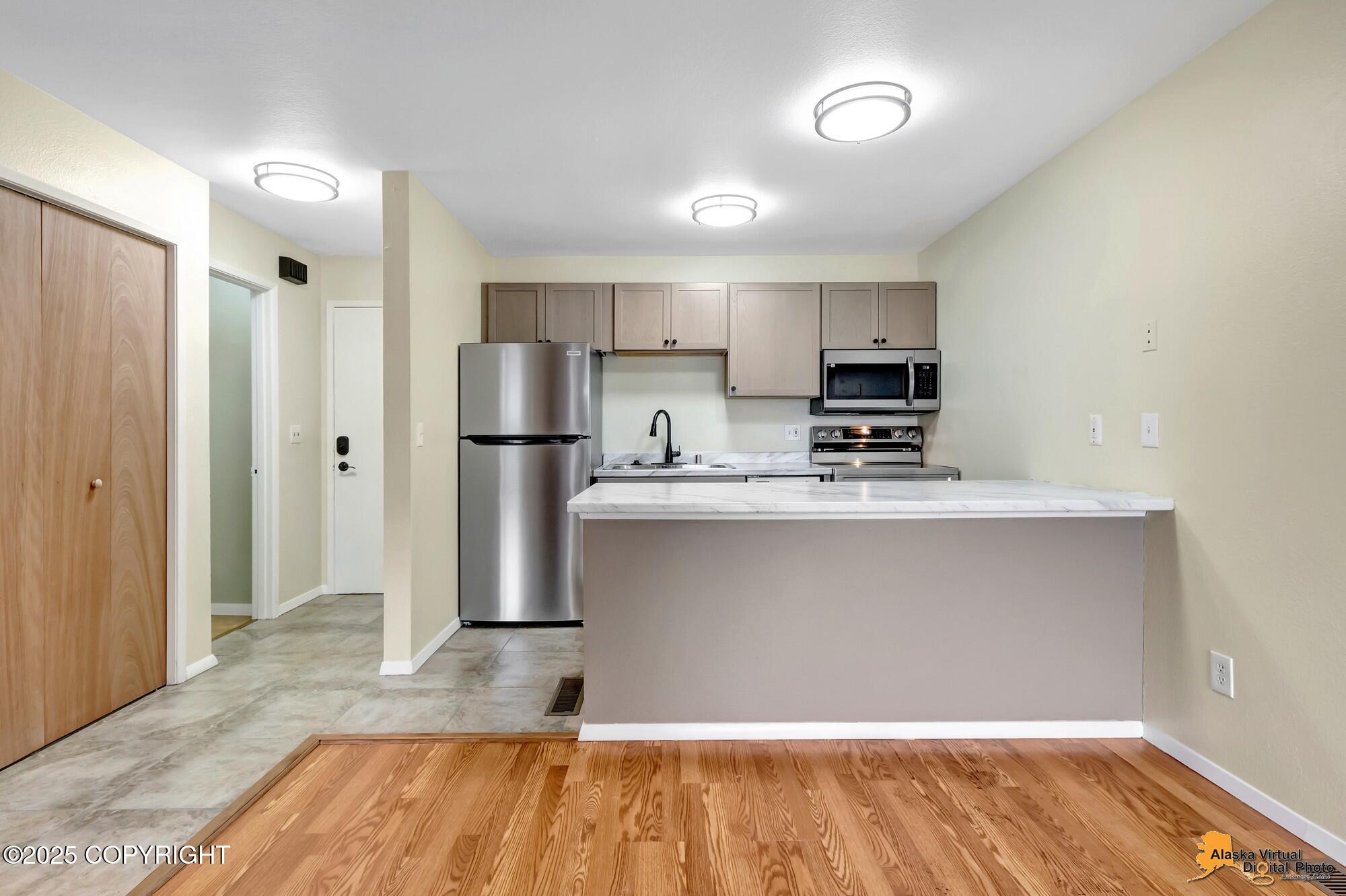 10260 Jamestown Drive # A8 Unit: #A8