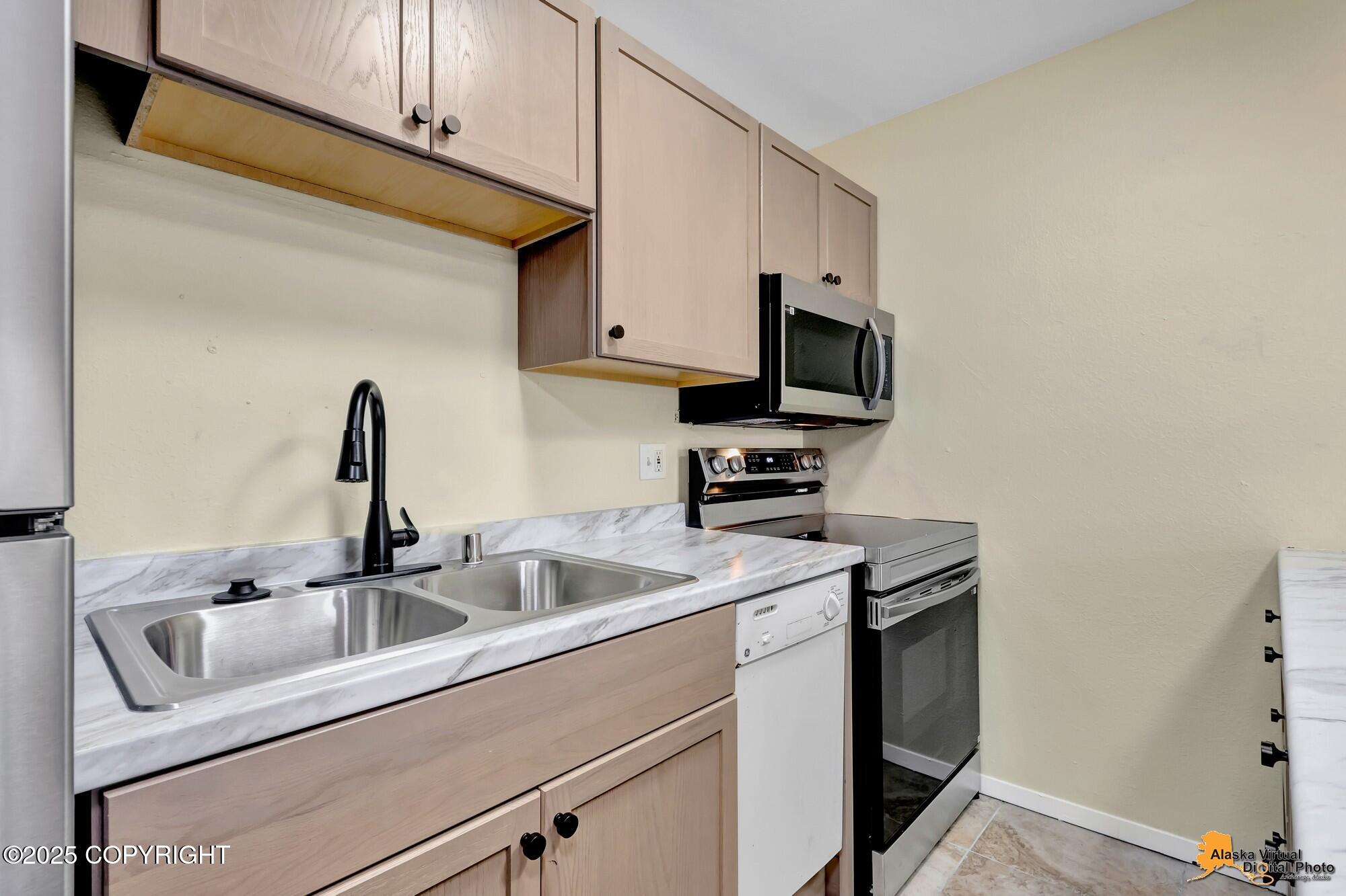 10260 Jamestown Drive # A8 Unit: #A8