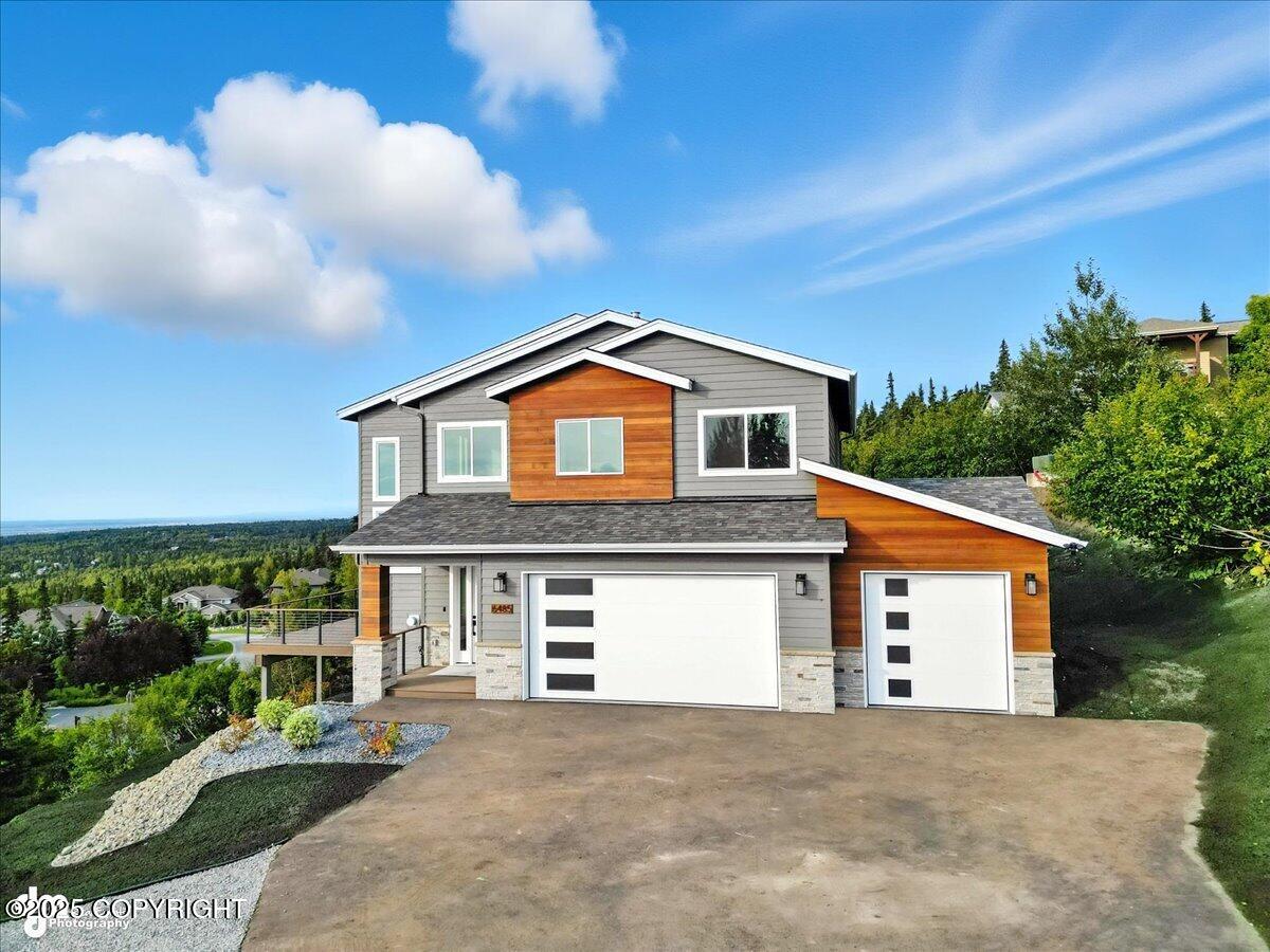 6485 Prominence Pointe Drive