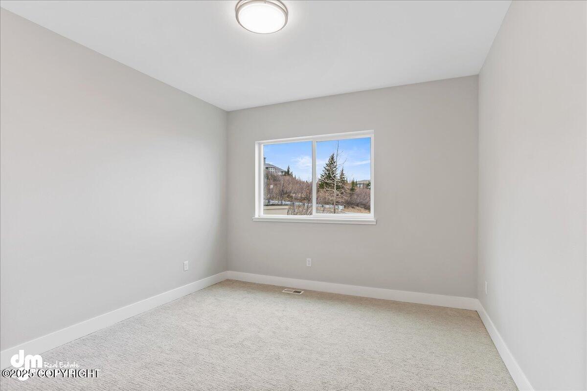 6485 Prominence Pointe Drive