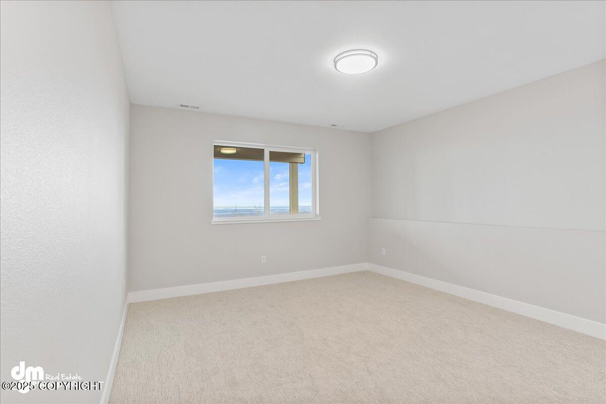 6485 Prominence Pointe Drive