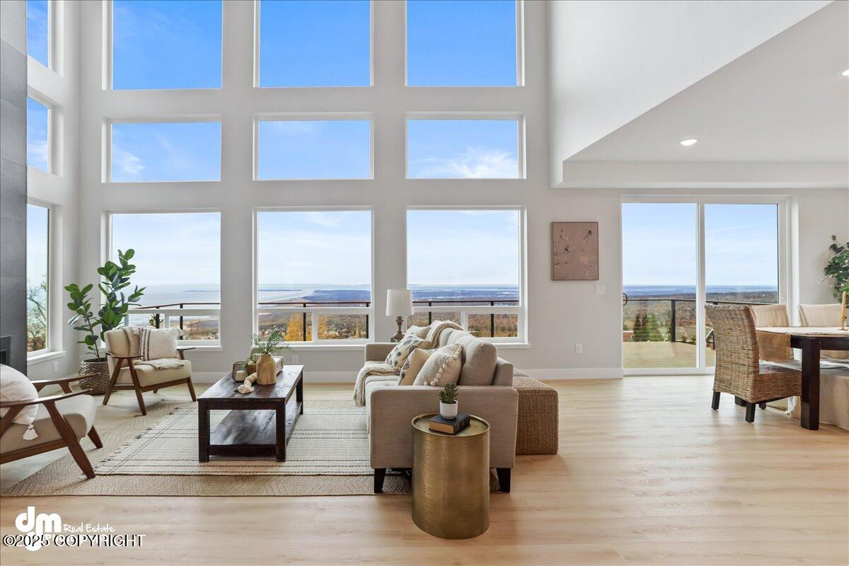 6485 Prominence Pointe Drive