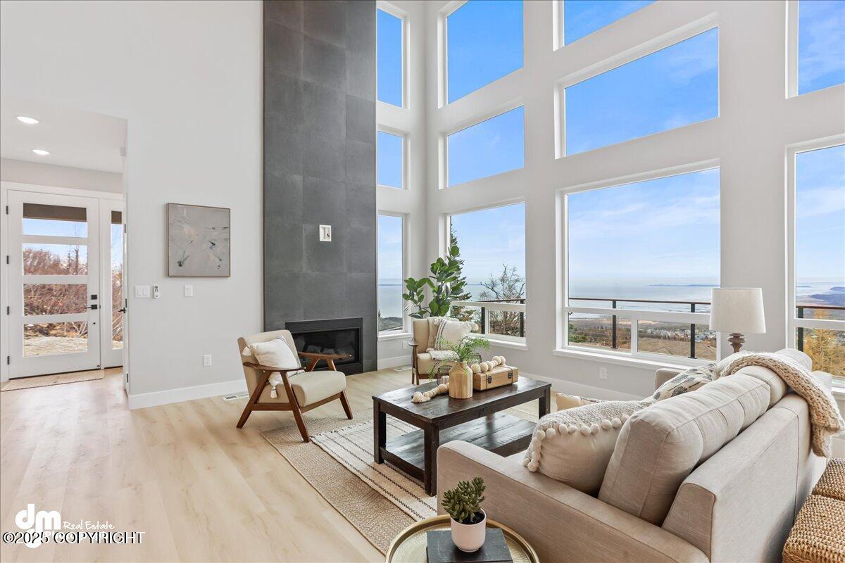 6485 Prominence Pointe Drive