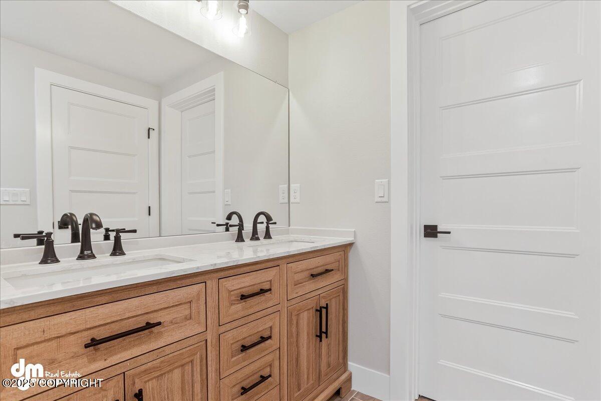 6485 Prominence Pointe Drive