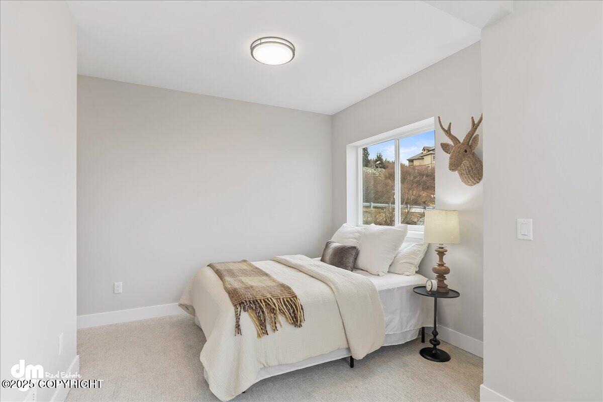 6485 Prominence Pointe Drive