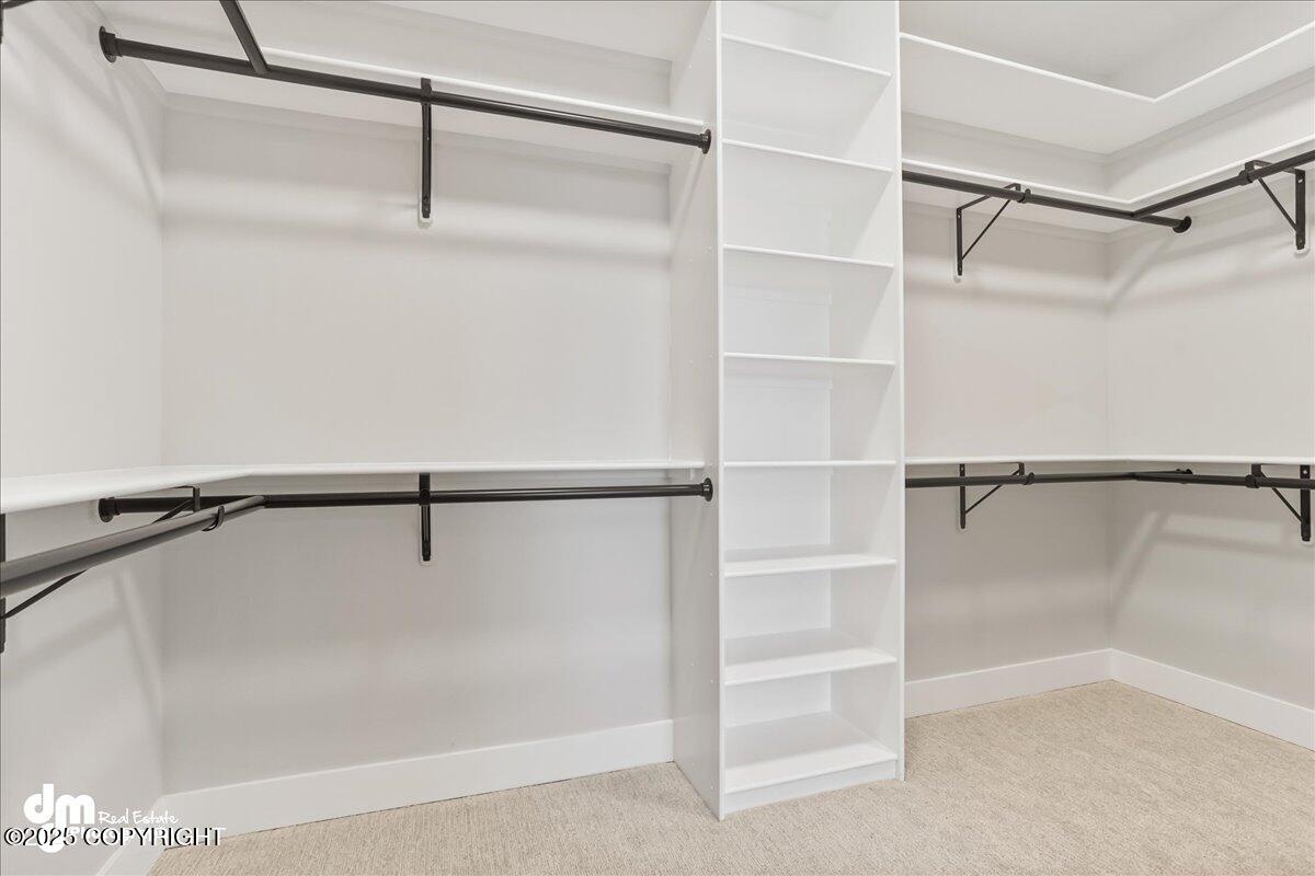 6485 Prominence Pointe Drive