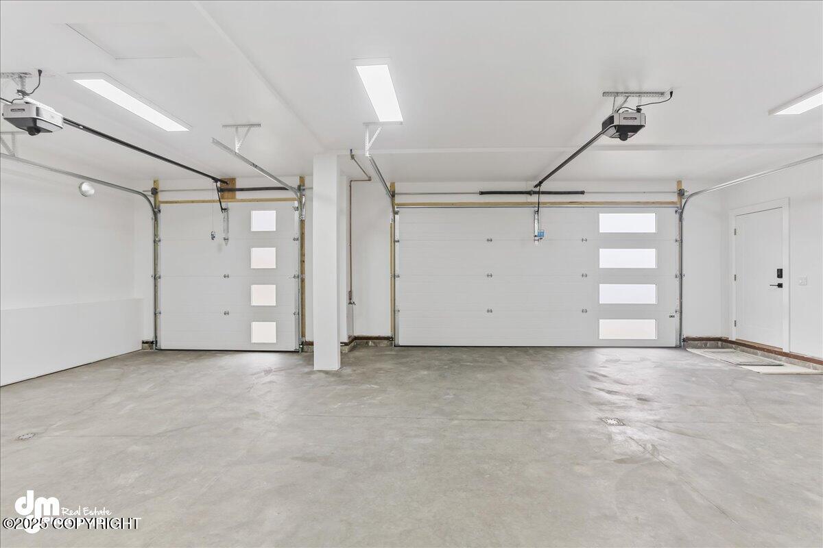 6485 Prominence Pointe Drive