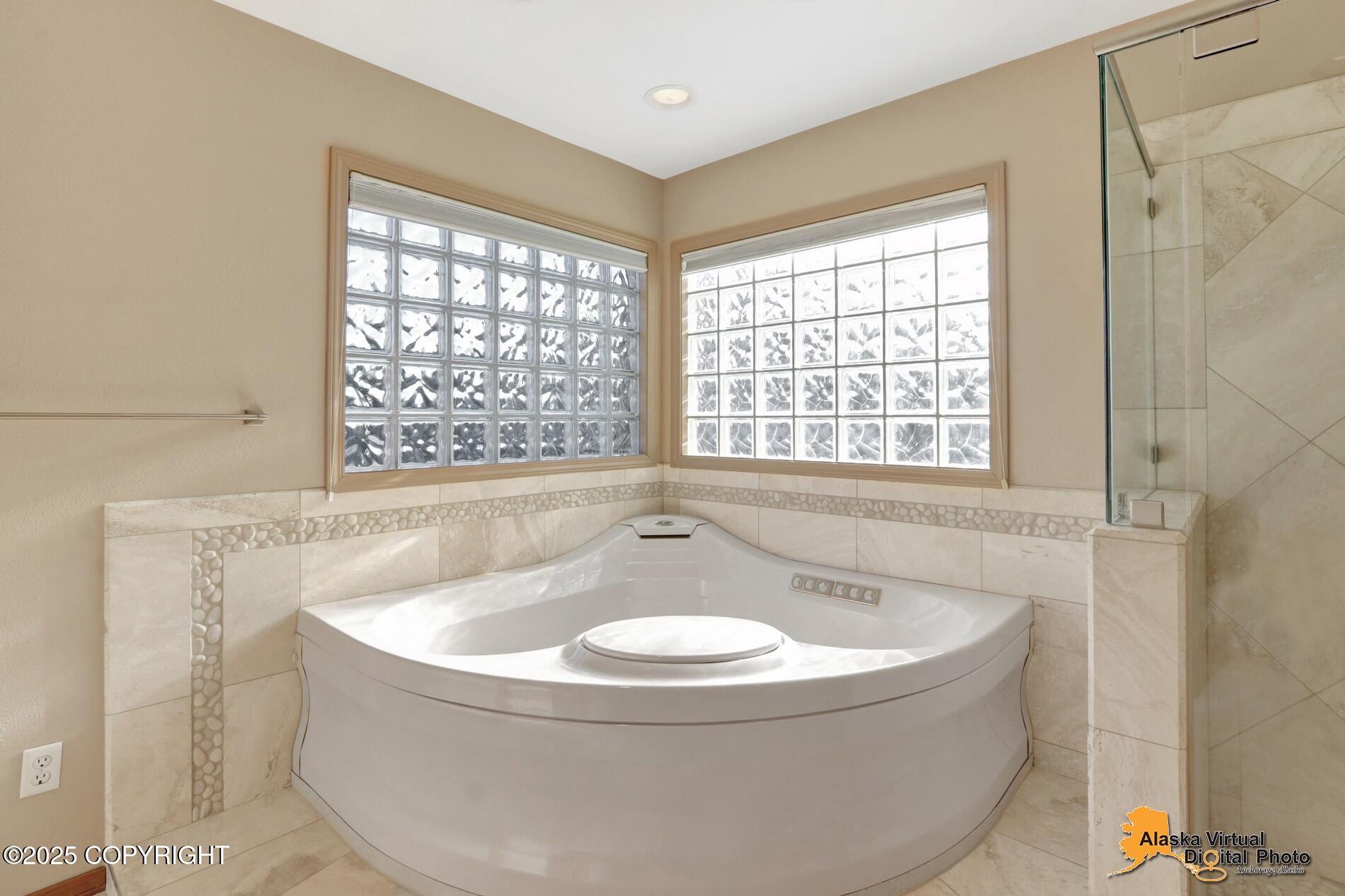 6110 Country Lane Circle