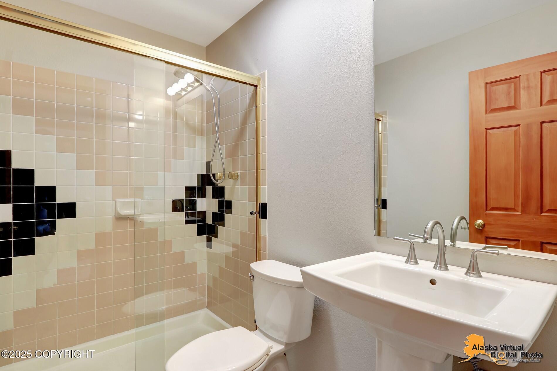 6110 Country Lane Circle