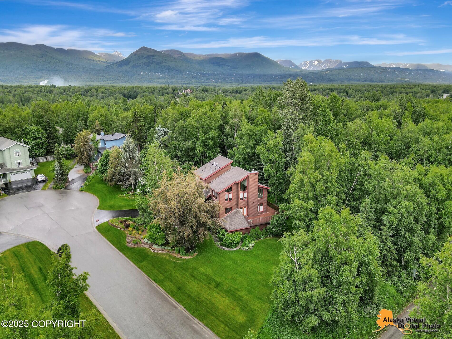 6110 Country Lane Circle