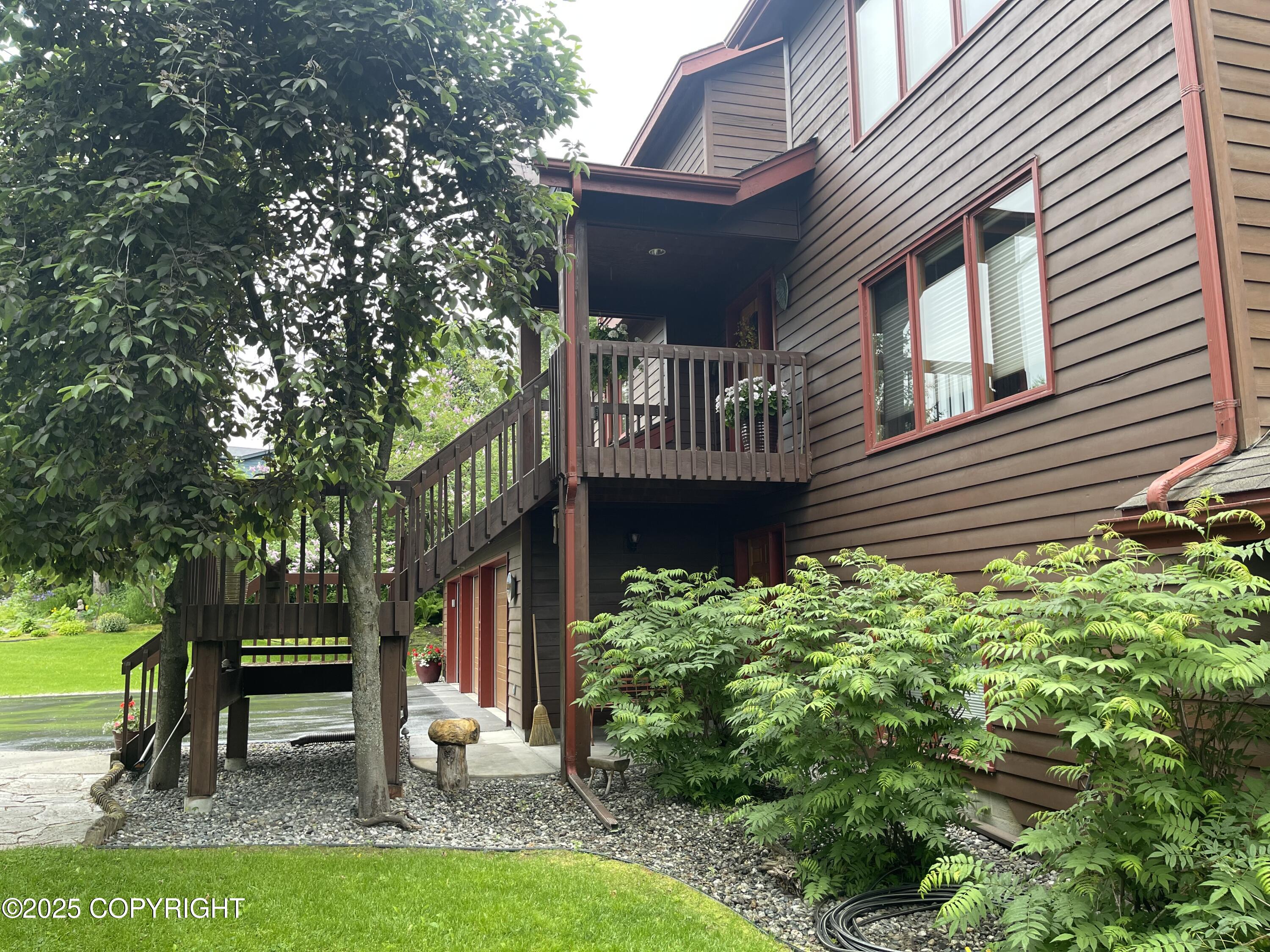 6110 Country Lane Circle