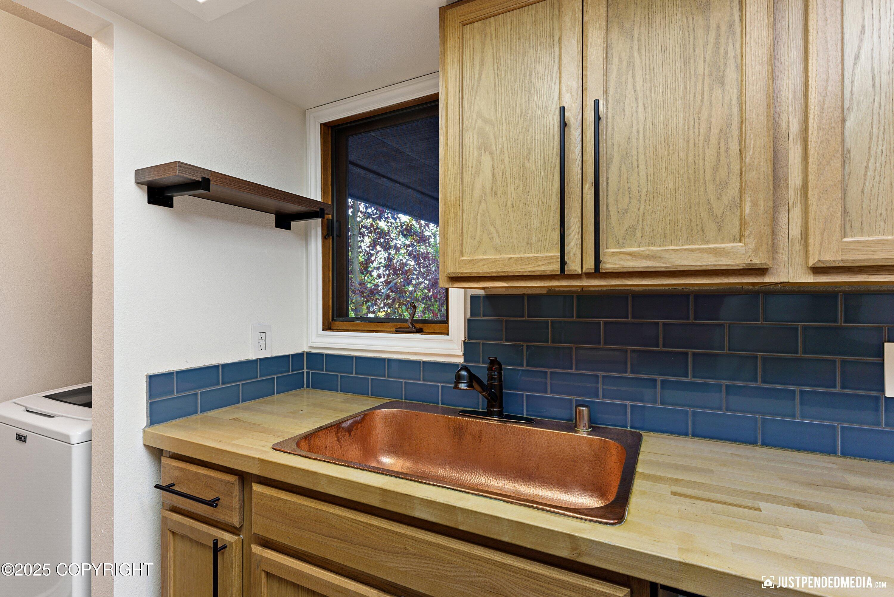 420 E 56th Avenue # 7H Unit: #7H