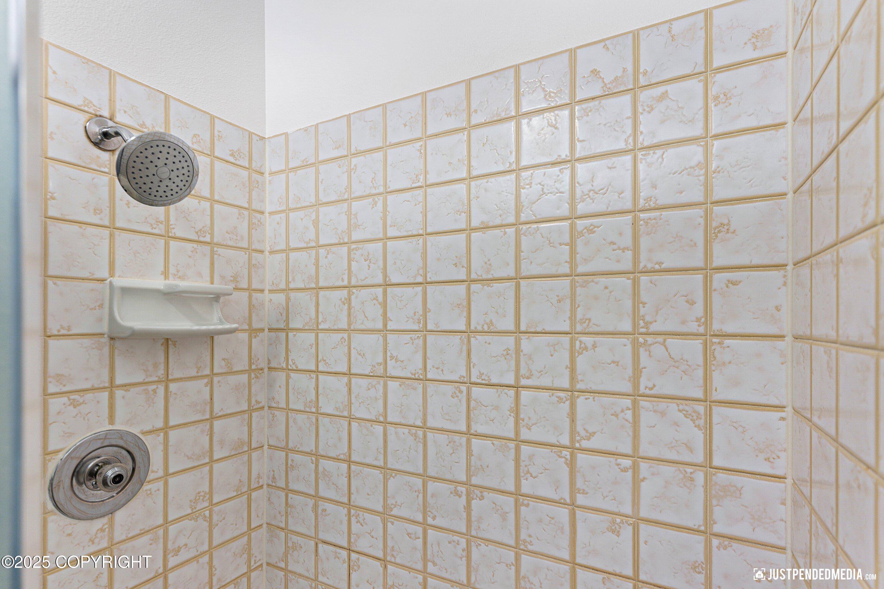 420 E 56th Avenue # 7H Unit: #7H