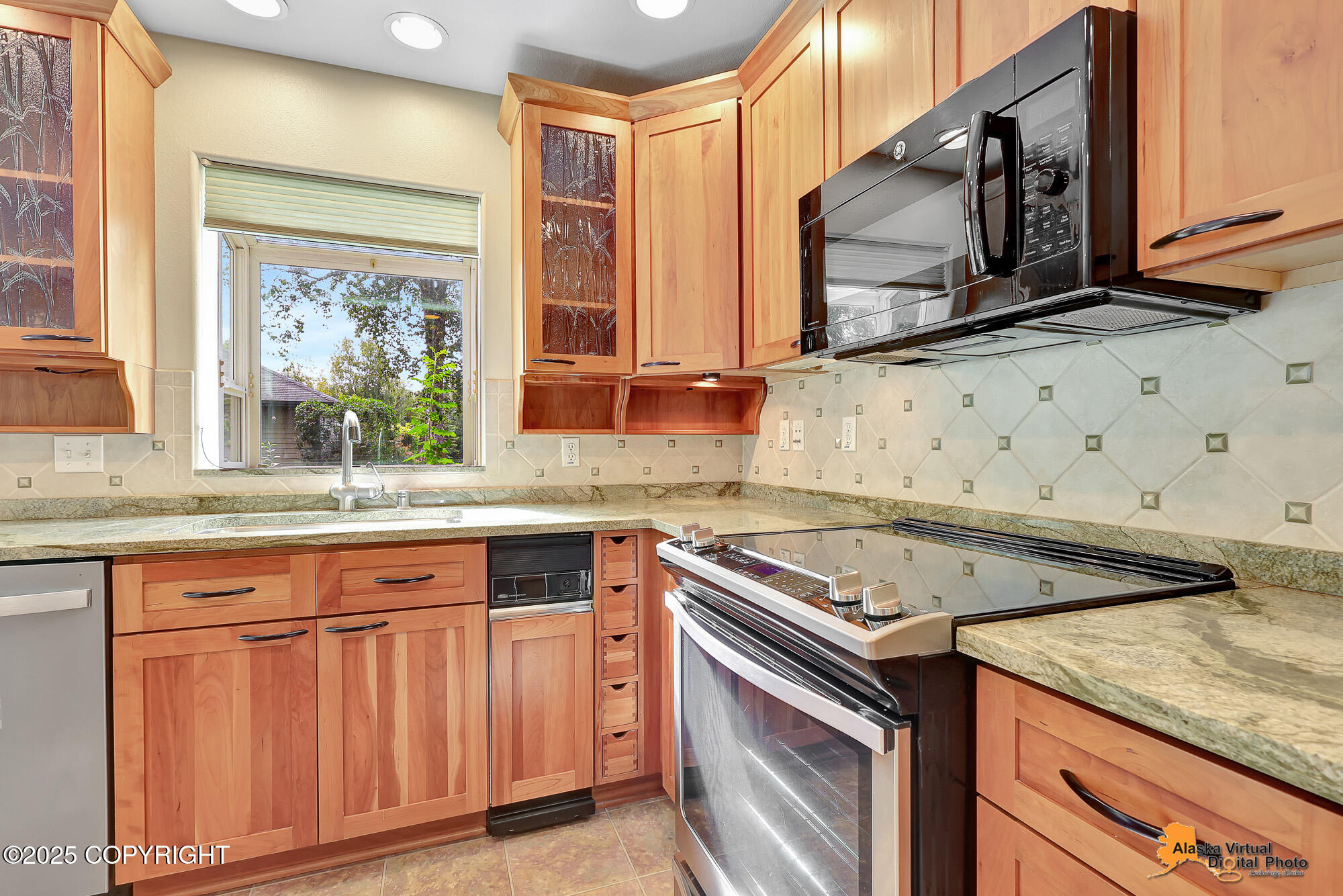 627 Orchid Circle