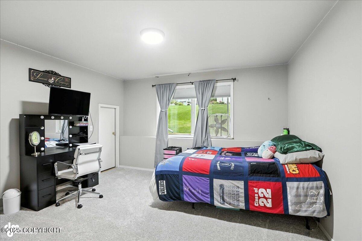 20420 Williamsburg Drive