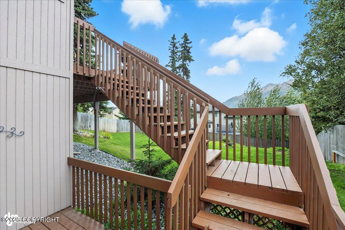 20420 Williamsburg Drive