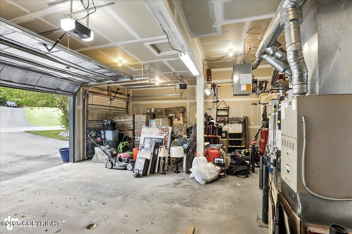 20420 Williamsburg Drive