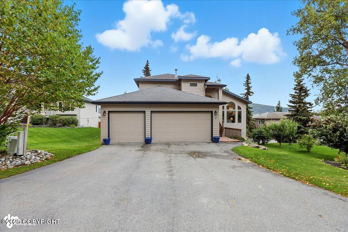 20420 Williamsburg Drive