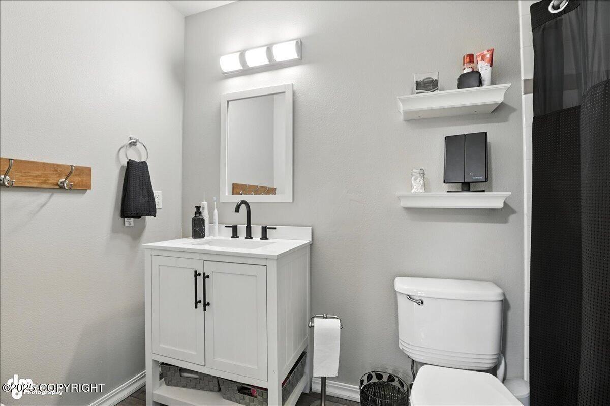 20420 Williamsburg Drive