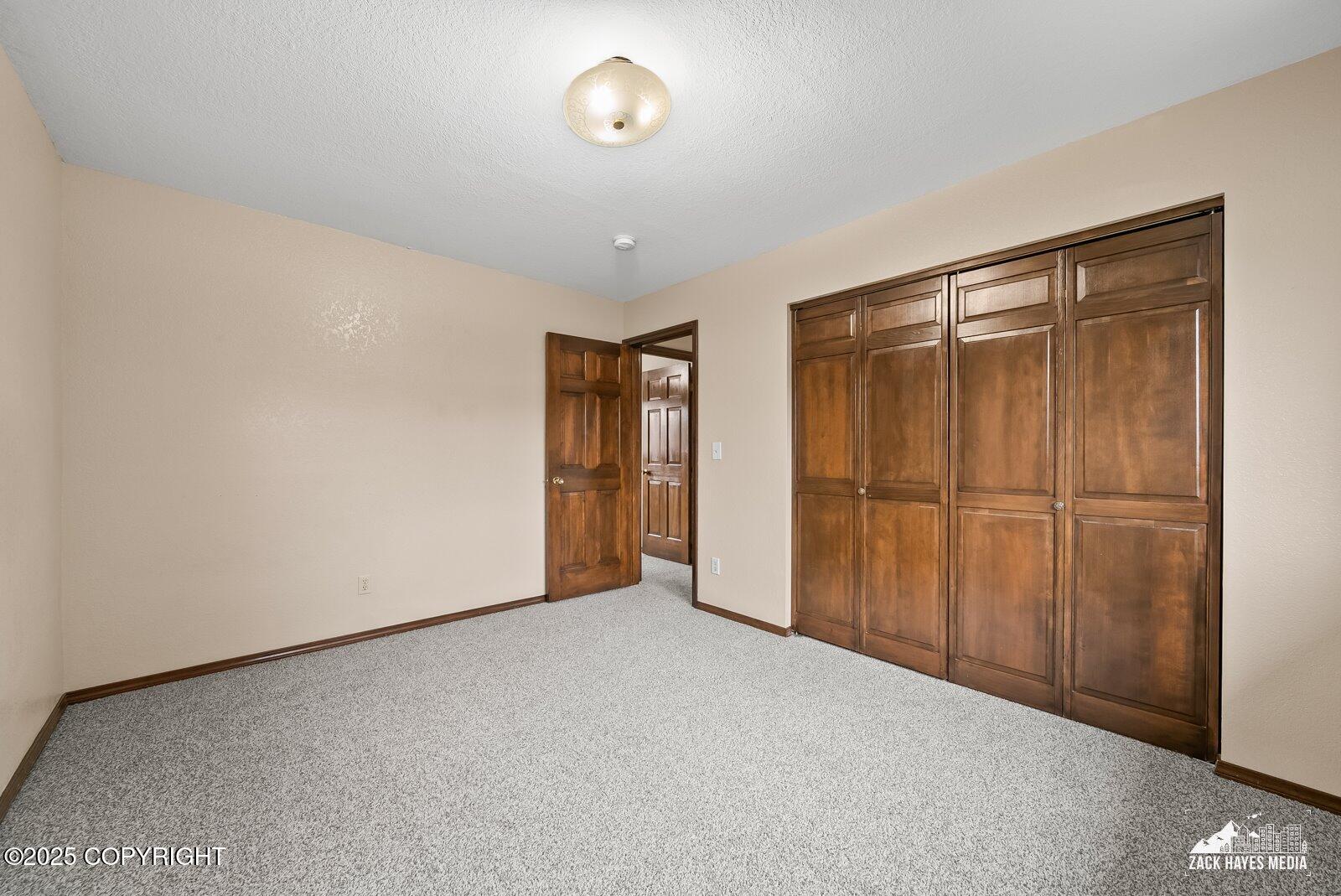 2320 Banbury Drive