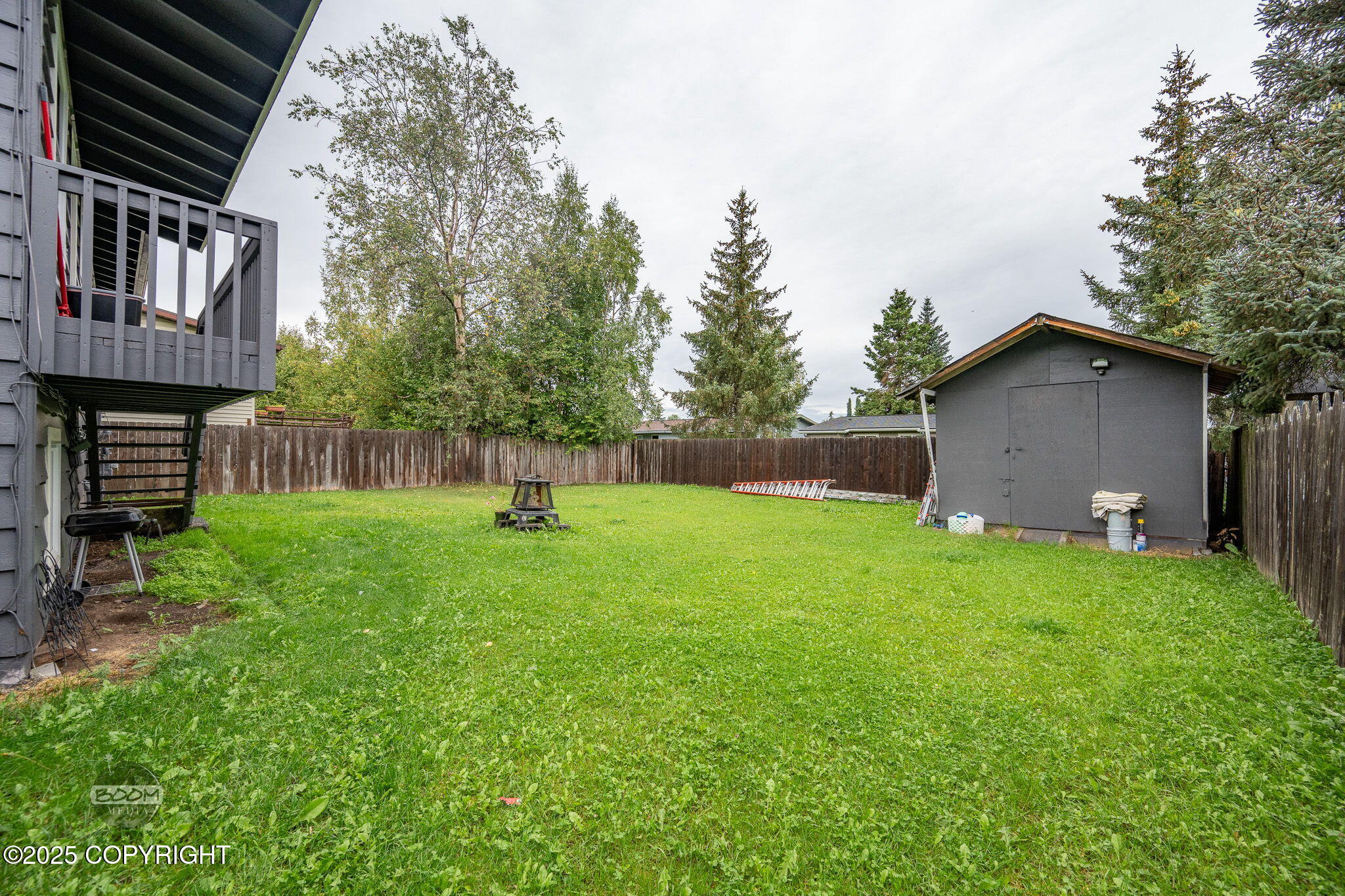 3433 E 18th Avenue