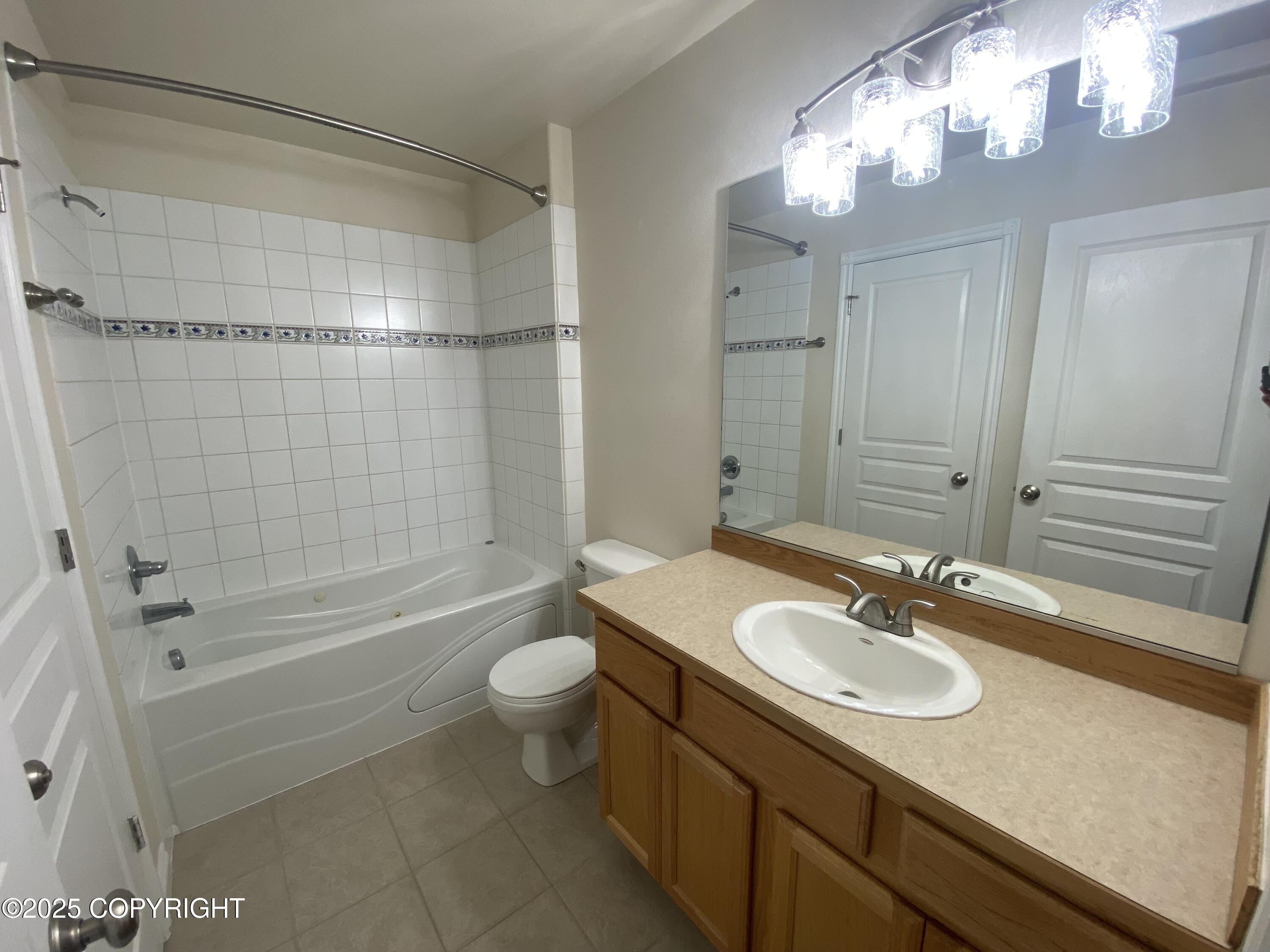 9247 Commons Place # 15 Unit: #15