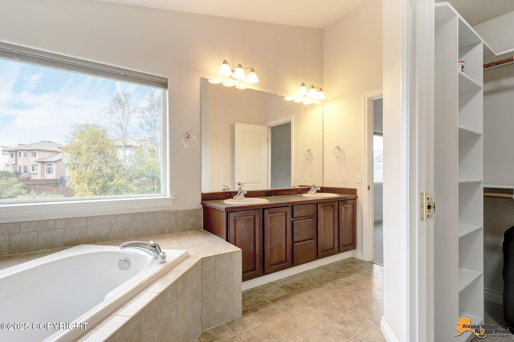 5756 Kenai Fjords Loop