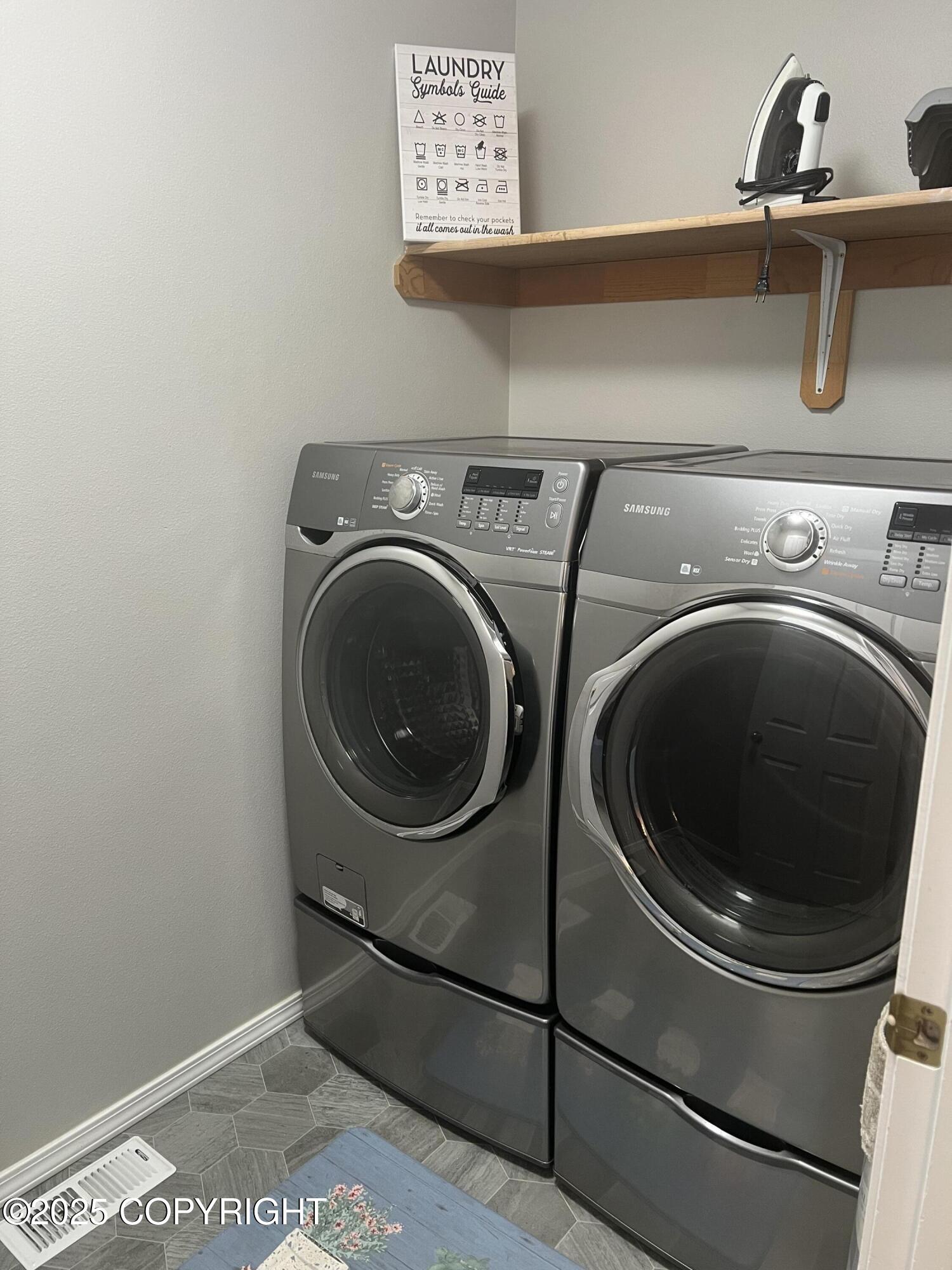 2913 Red Currant Circle