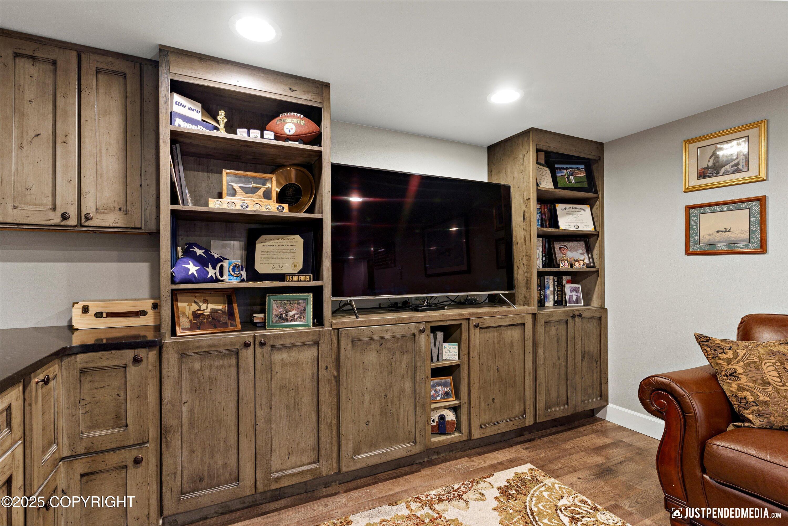 7243 Old Harbor Avenue