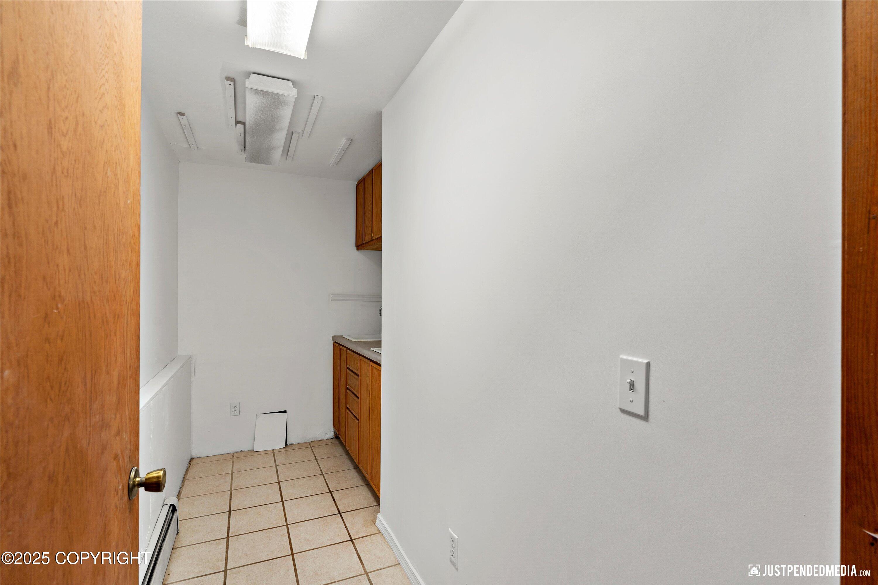 8000 Summerset Drive