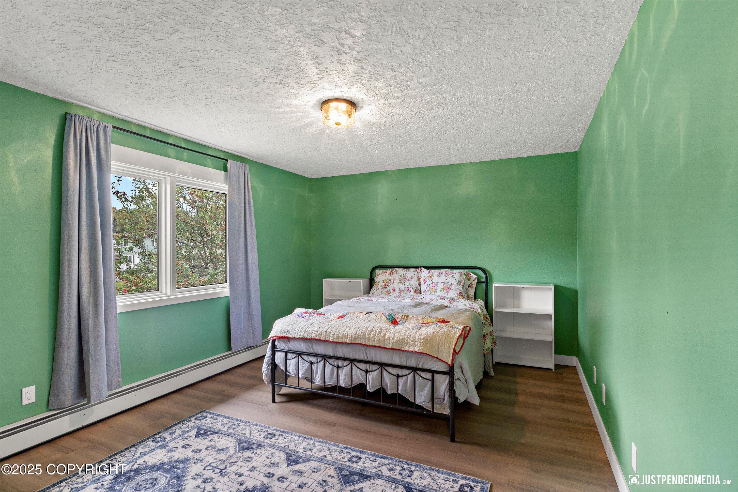 8000 Summerset Drive