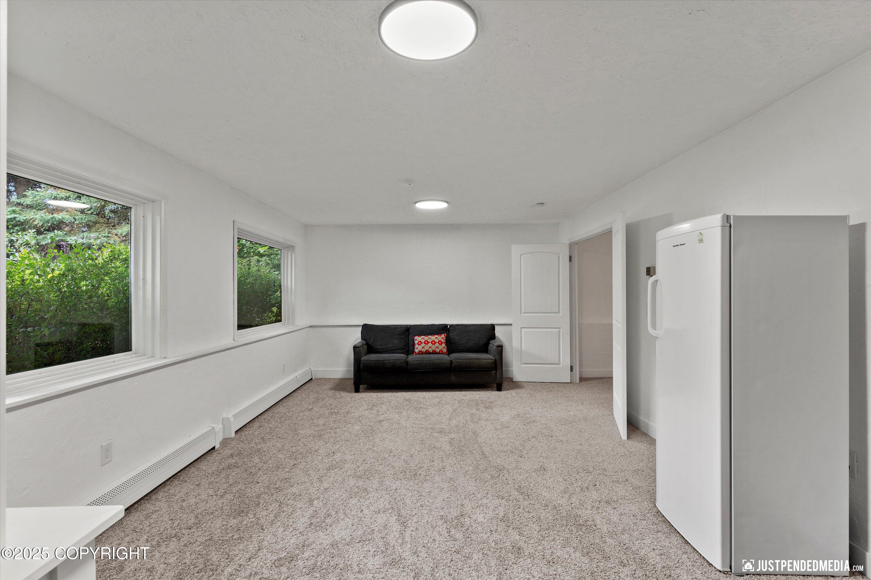 8000 Summerset Drive